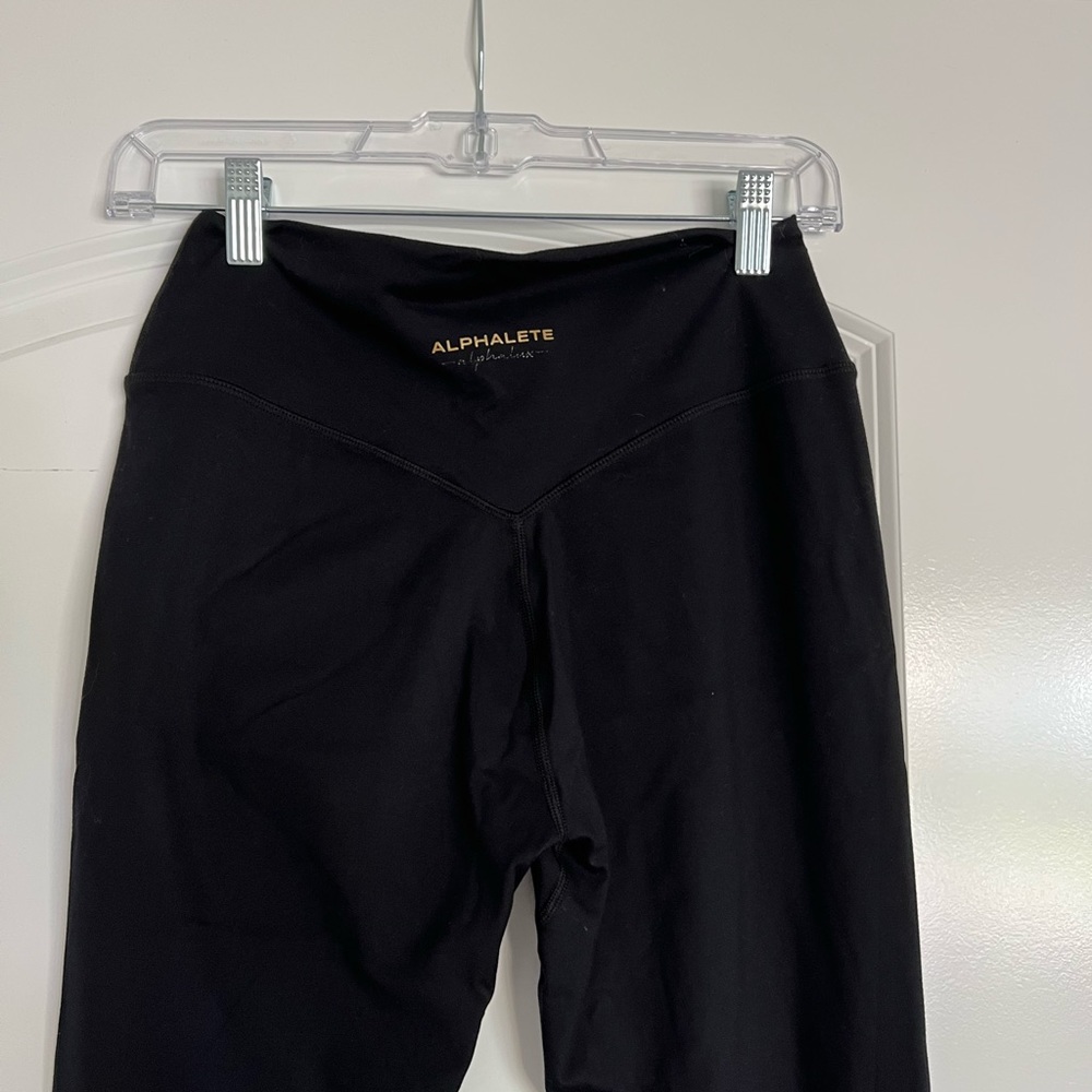 ALPHALUX ESSENTIAL LEGGING - Alphalete